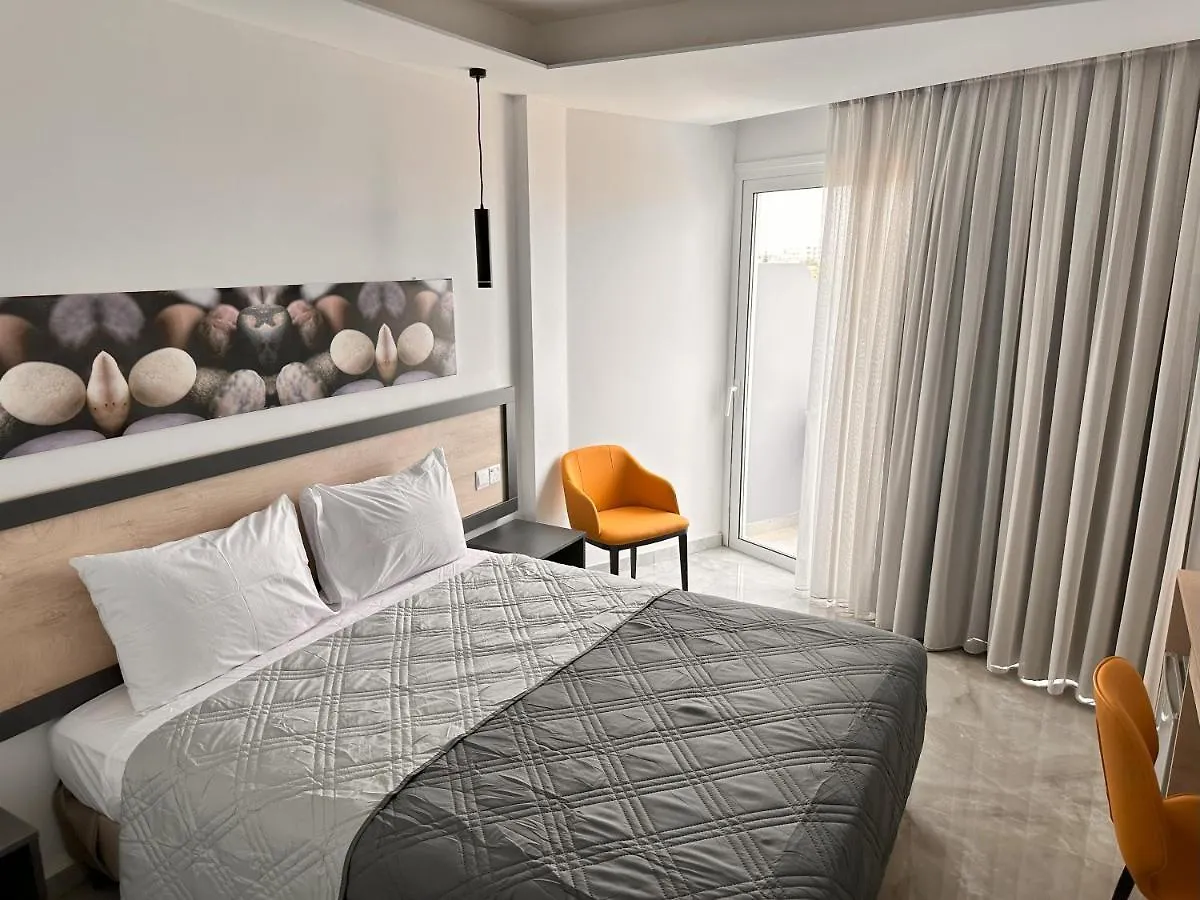 Papouis Protaras Hotel
