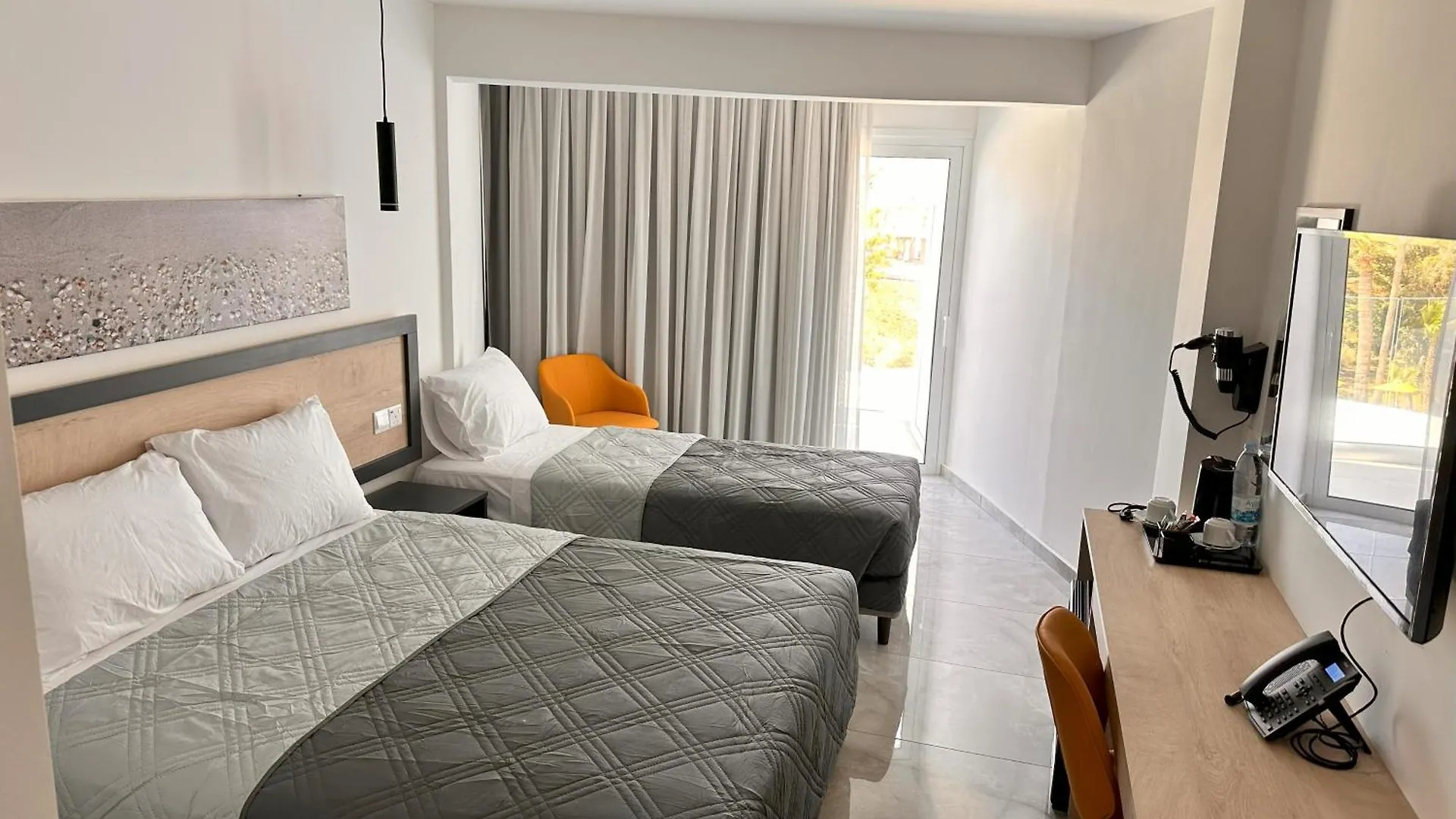 Papouis Protaras Hotel