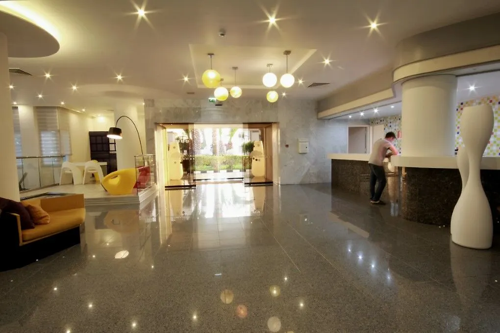 ***  Papouis Protaras Hotel Cyprus