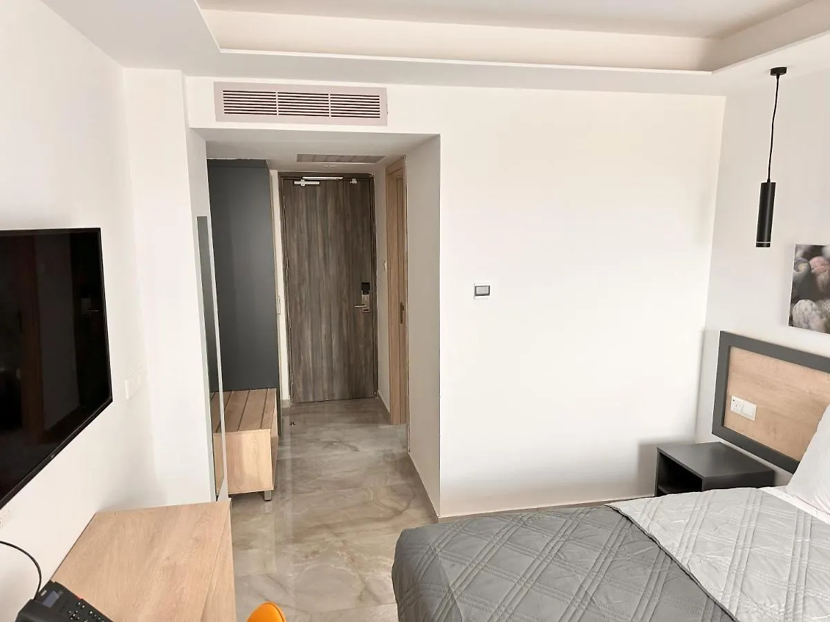 Papouis Protaras Hotel