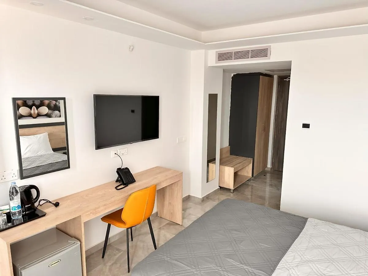 Papouis Protaras Hotel