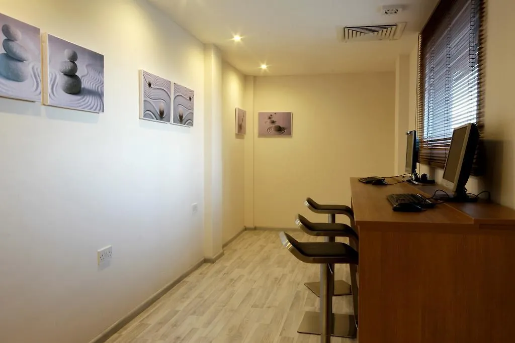 Papouis Protaras Hotel Cypr